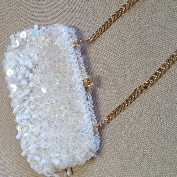 Vintage White Satin and Beaded Evening Bag - Picture 4 of 9